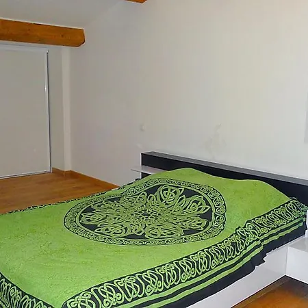 Prázdninový dům Sleeps 8 Air Con Wifi Grimaud