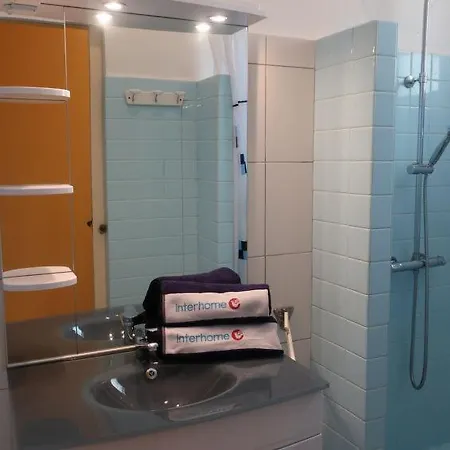 Sleeps 8 Air Con Wifi * Grimaud